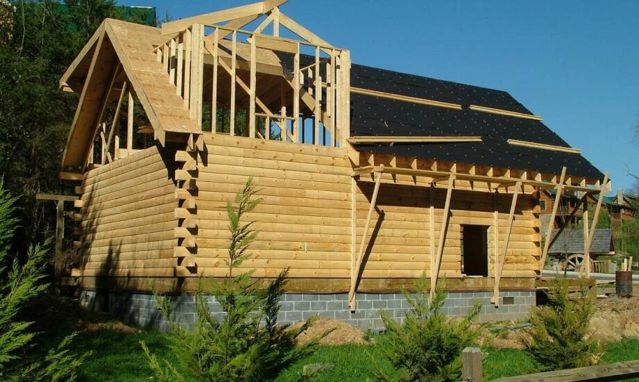 Jak ocenić projekt drewnianego domu całorocznego na małopolskiej działce rekreacyjnej
