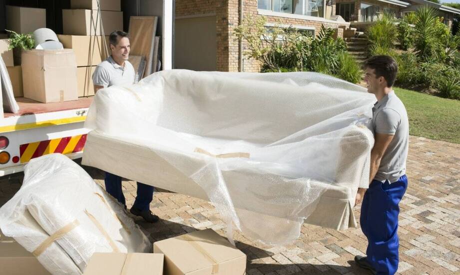 Jak zabezpieczyć meble przed uszkodzeniem podczas krótkiego transportu miejskiego