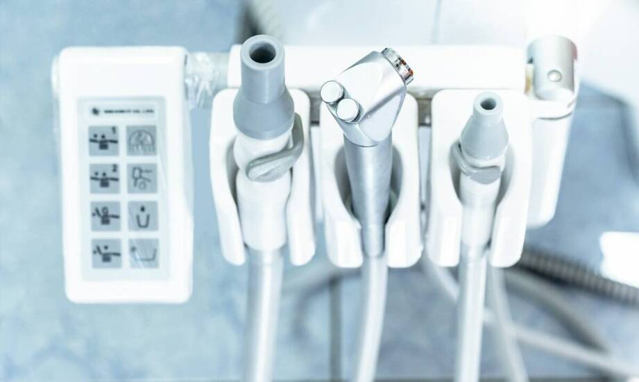 Jak skompletować dziecku pierwszy zestaw do hokeja na lodzie bez nietrafionych zakupów
