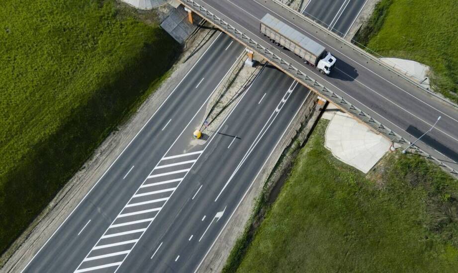 Jak wygląda długi wyjazd busem z Jarosławia do Niemiec: trasa, postoje i przygotowanie