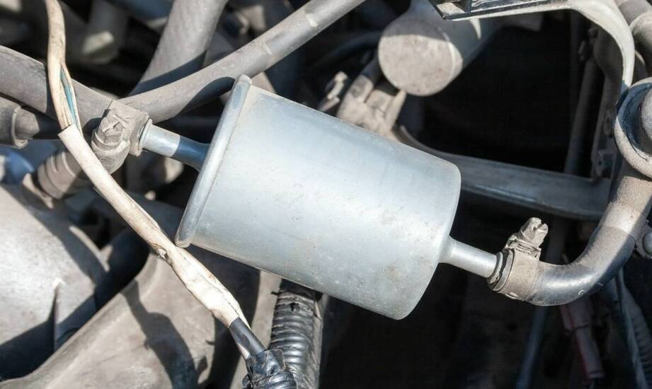 Gdy DPF lub SCR blokuje pracę maszyny — jak rozpoznać źródło awarii w silnikach diesla Perkins i Caterpillar