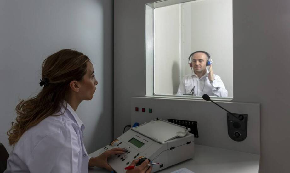 Terapia psychologiczna a badania psychologiczne — różne odpowiedzi na stres, pracę i bezpieczeństwo
