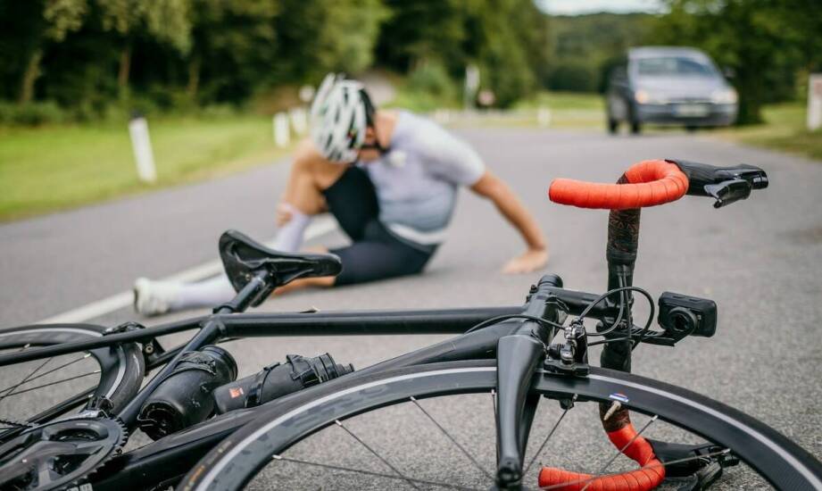 Zaniżona decyzja ubezpieczyciela po potrąceniu rowerzysty — odwołanie i droga do sądu