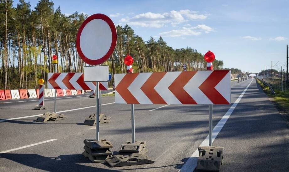 Gumowe separatory w organizacji ruchu tymczasowego na zwężeniach, objazdach i placach budowy