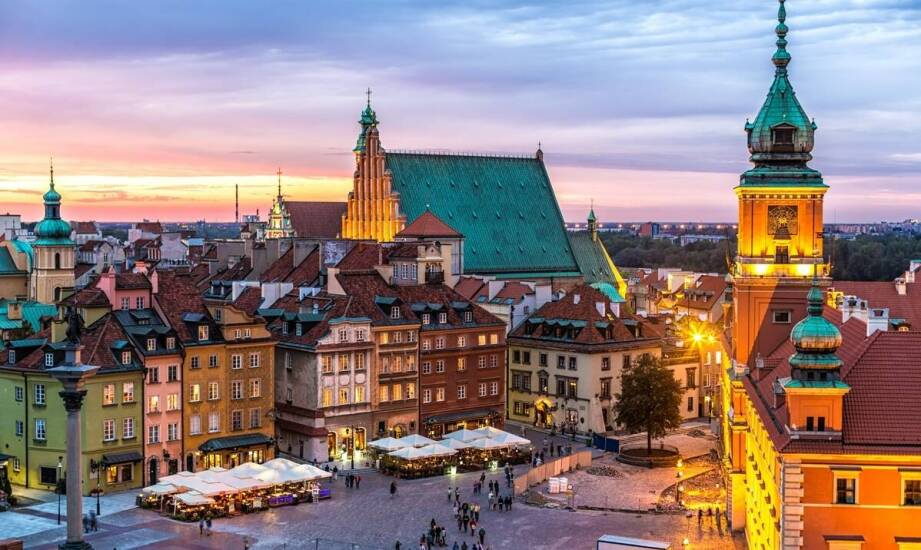 Jak zaplanować wieczór w centrum Kielc po dniu pełnym spotkań i zwiedzania