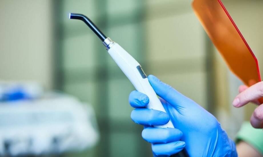 Kiedy laser stomatologiczny ma sens przy próchnicy i chorobach przyzębia