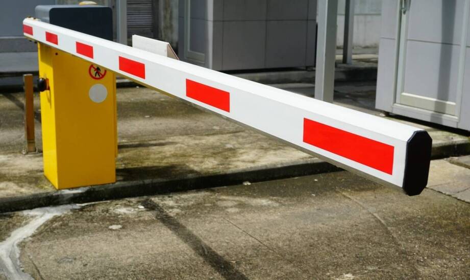 Co najczęściej zużywa szlaban parkingowy przy intensywnym ruchu i zmianach pogody