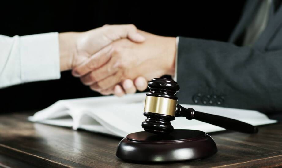 Jak przejść od potwierdzenia nabycia spadku do podziału majątku w lokalnym sądzie