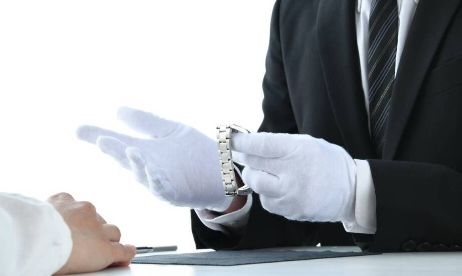 Kiedy upominek premium w B2B buduje relację, a kiedy rozmija się z profilem odbiorcy