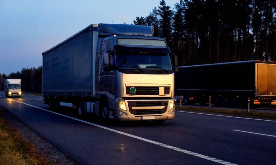 Dlaczego stawka za kilometr w transporcie krajowym nie wystarcza do wyceny kursu