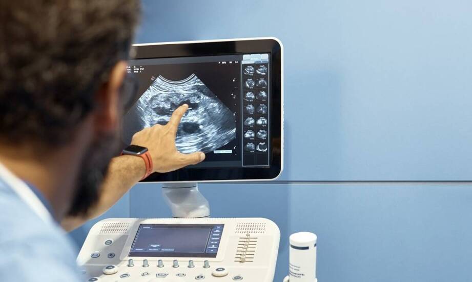 Kiedy ultrasonografia oka wyjaśnia więcej niż sam opis objawów i badanie dna oka