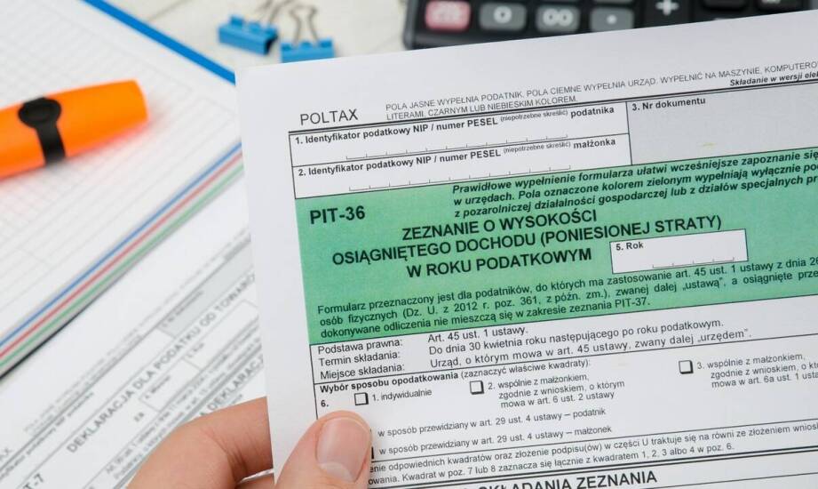 Dochód z zagranicy w polskim zeznaniu rocznym — kiedy PIT-36 i PIT/ZG są konieczne