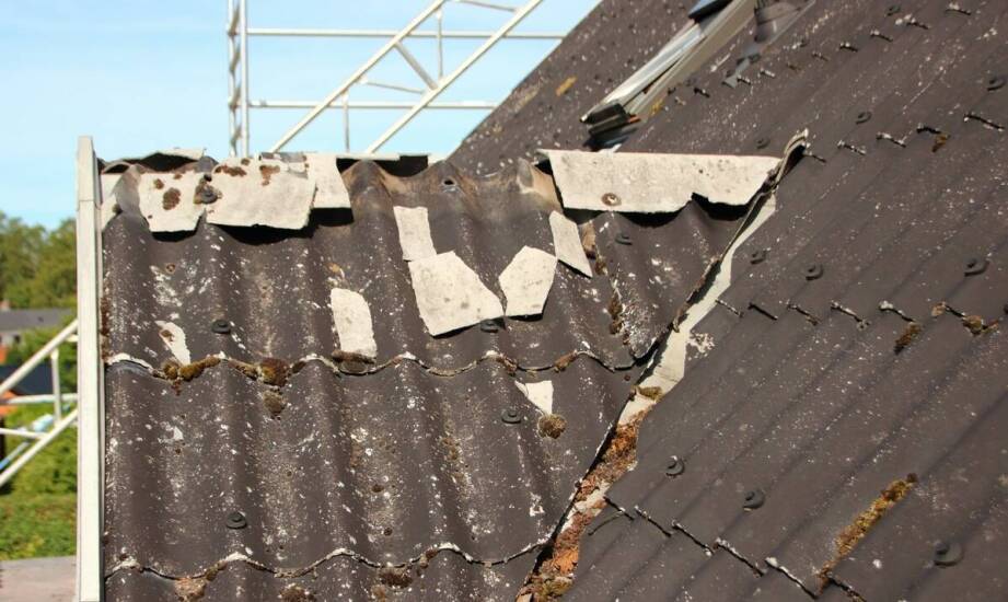 Jak rozpoznać, że dach płaski na Mazowszu potrzebuje pełnej renowacji, a nie doraźnej naprawy