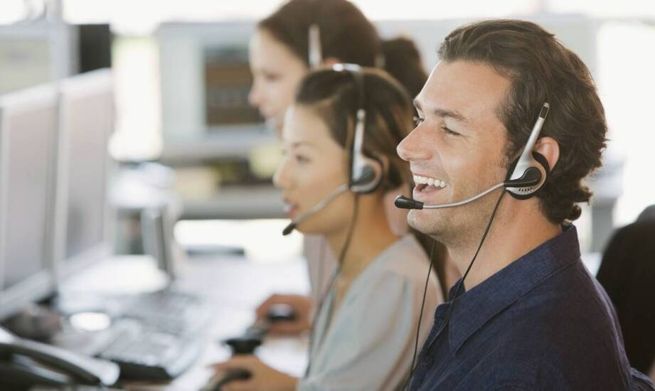 Helpdesk w B2B jako pierwsza linia kontaktu dla klientów, partnerów i rynków zagranicznych