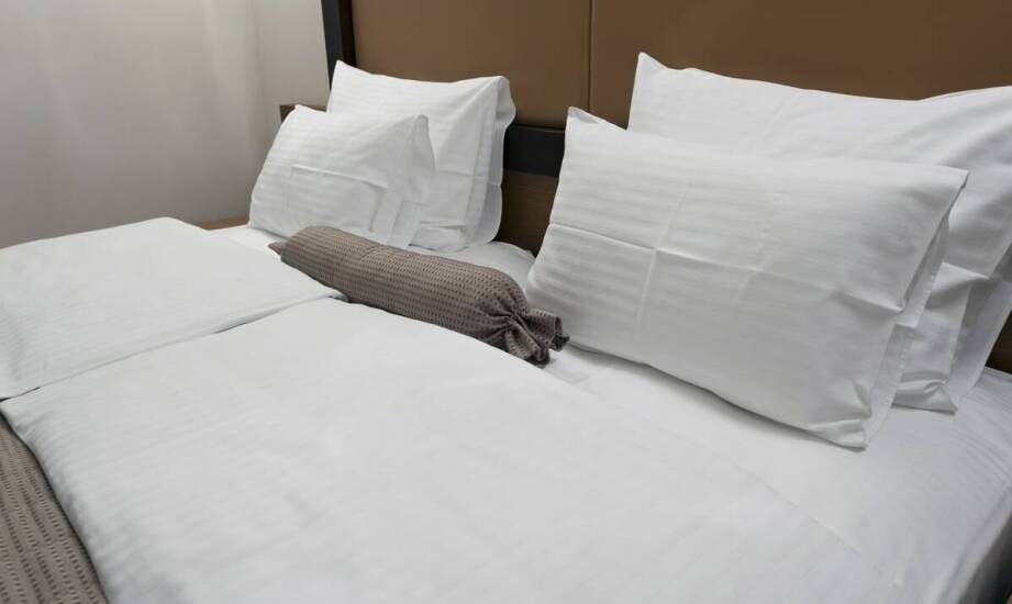 Dlaczego pościel w pokoju hotelowym decyduje o odbiorze całego łóżka
