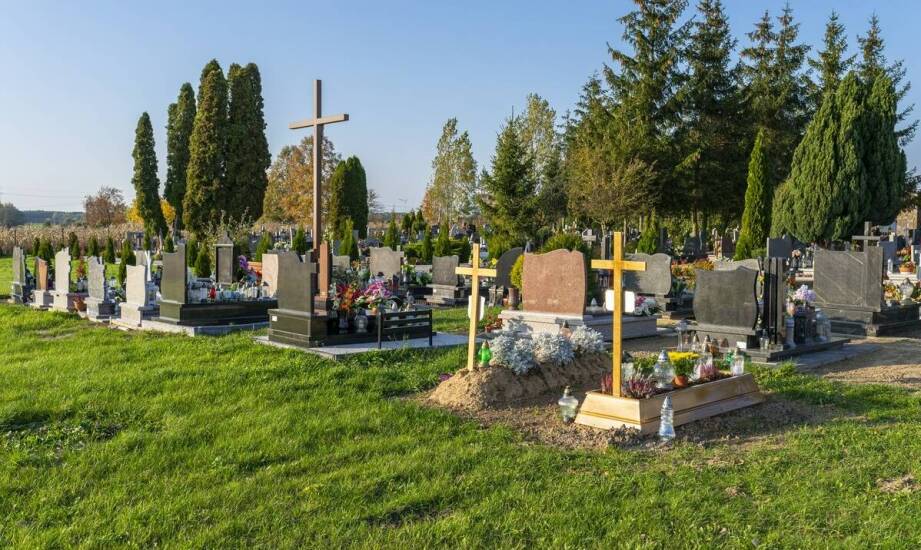 Jak przygotować pochówek na najstarszym cmentarzu parafialnym w Białymstoku