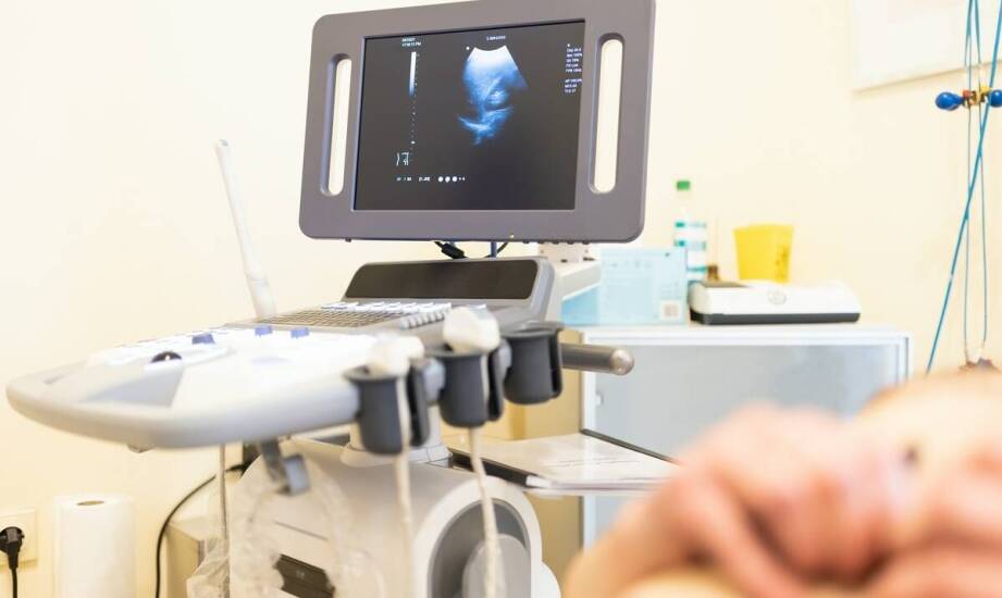CrystalBeam, S-Harmonic i LumiFlow — co zmieniają w obrazie USG w radiologii i ginekologii
