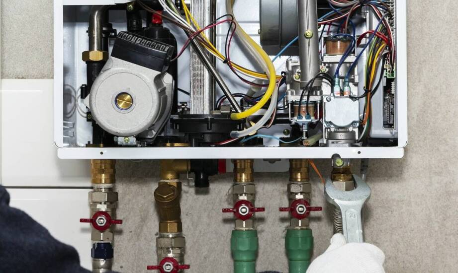 Szlam i osady w domowej instalacji CO — kiedy samo odpowietrzenie przestaje wystarczać