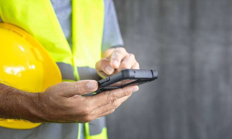 Jak zapis lokalizacji w aplikacji Android wspiera analizę pracy w produkcji jednostkowej