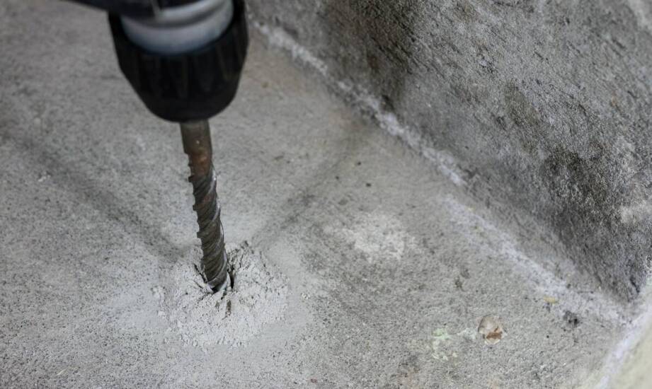 Dlaczego średnica 8 mm bywa kluczowa przy otworach pod montaż stolarki w betonie