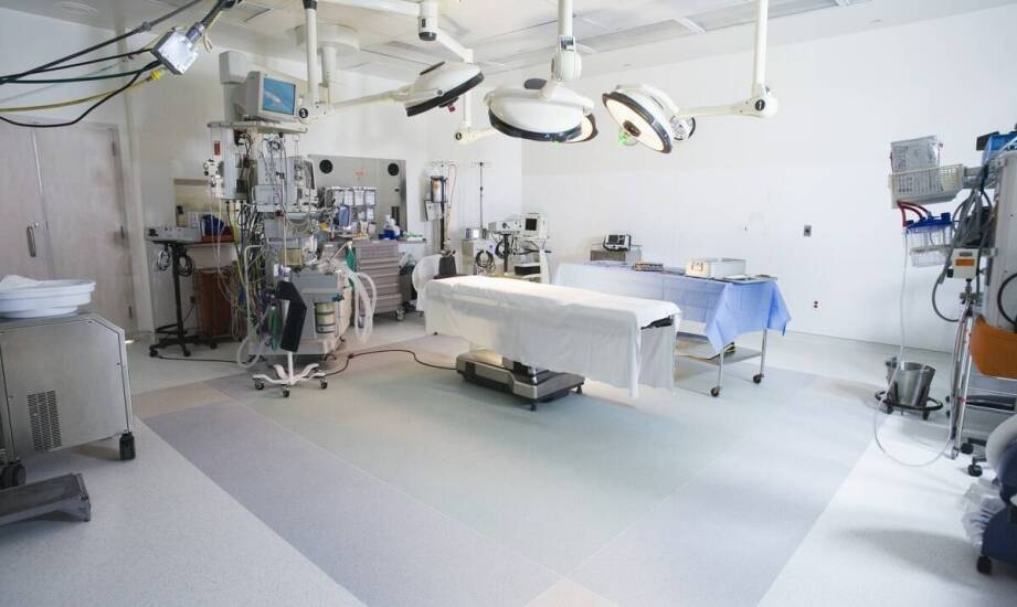 Labioplastyka i hoodoplastyka — kiedy korekta anatomii sromu ma uzasadnienie medyczne