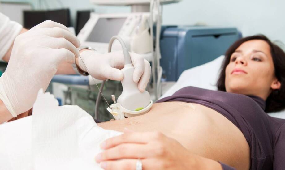 Endometrioza od pierwszych objawów do rozpoznania — jak wygląda ścieżka diagnostyczna w Lublinie