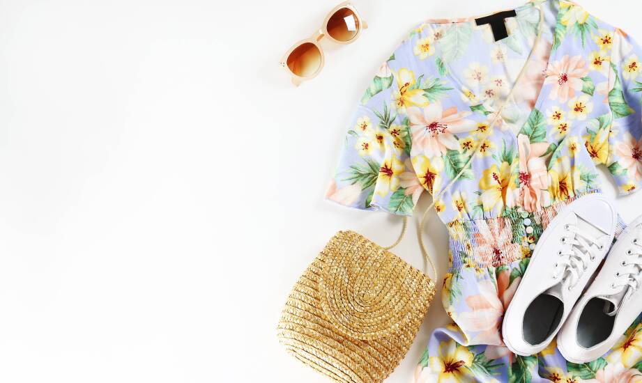 Jak dobrać sukienkę plażową do sylwetki plus size, by nie zaburzyć proporcji