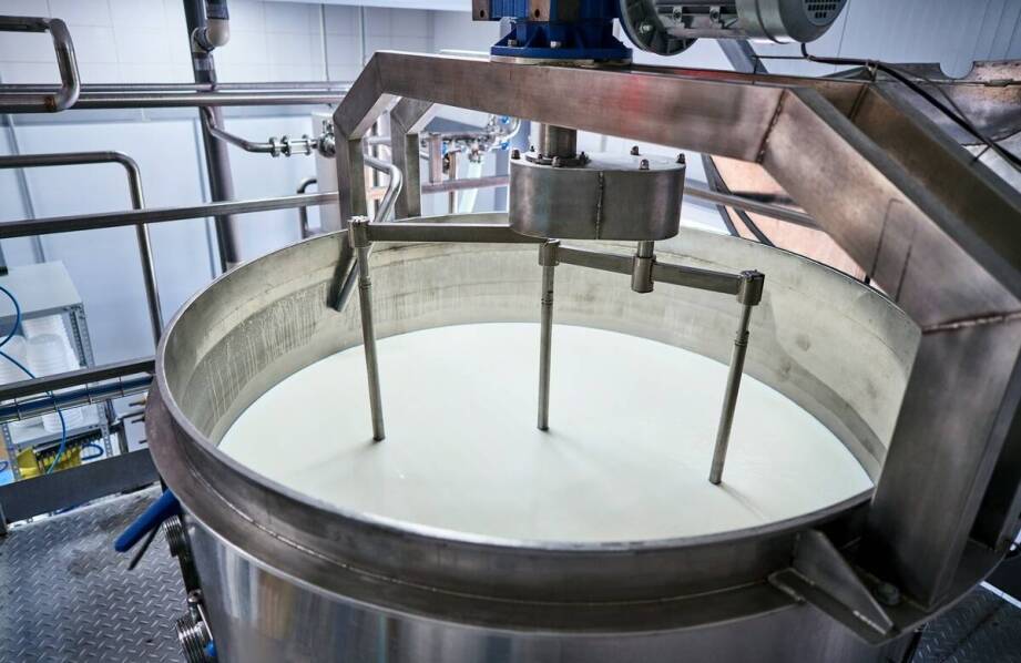 Dobór płaszcza grzewczo-chłodzącego do zbiornika procesowego w chemii i spożywce