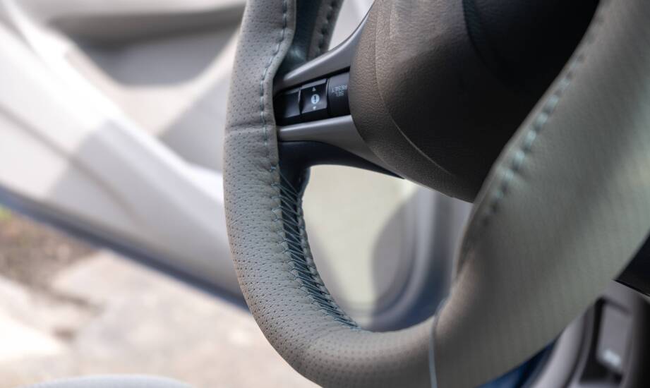 Lohnt es sich, in einem Lkw in Lenkradbezüge aus Leder zu investieren?