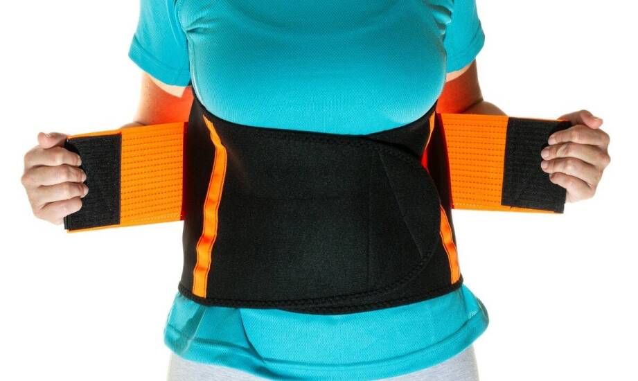 Pasy treningowe wokół talii — kiedy mają sens przy cardio i treningu siłowym w domu