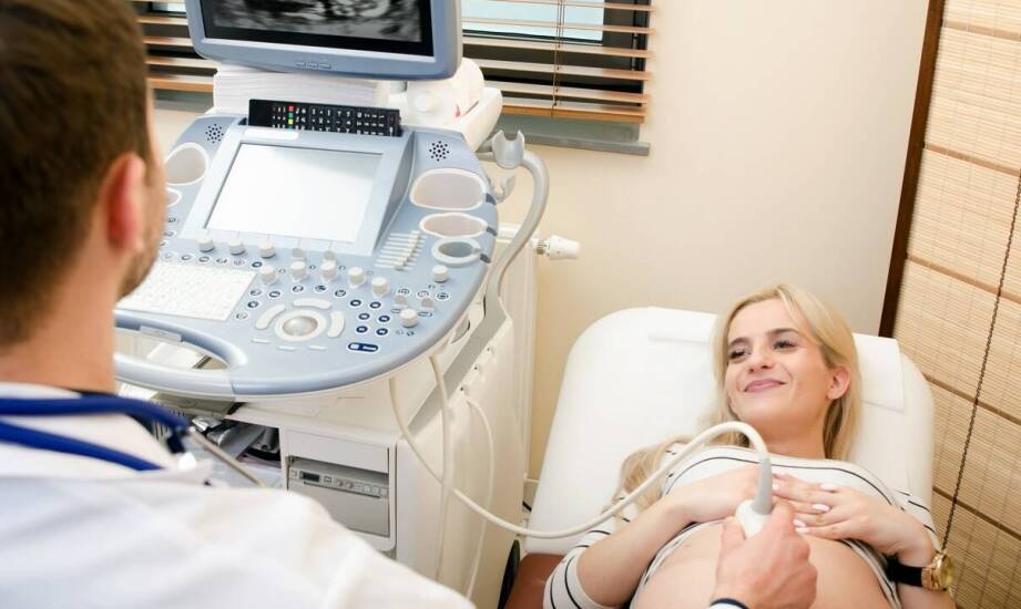 Od rejestracji po wyniki — jak przebiega diagnostyczna wizyta u ginekologa