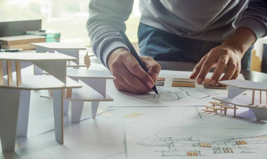 Od pierwszej perspektywy do teczki egzaminacyjnej — jak wygląda przygotowanie do architektury
