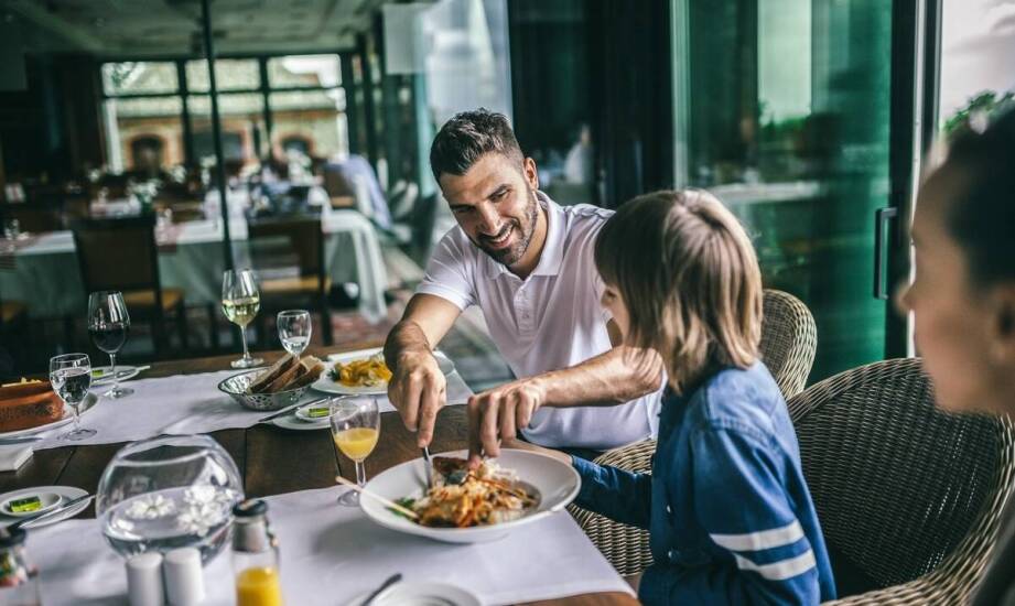 Od karczmy do rodzinnej restauracji — jak zmienił się smak wyjścia na obiad w Nowym Targu