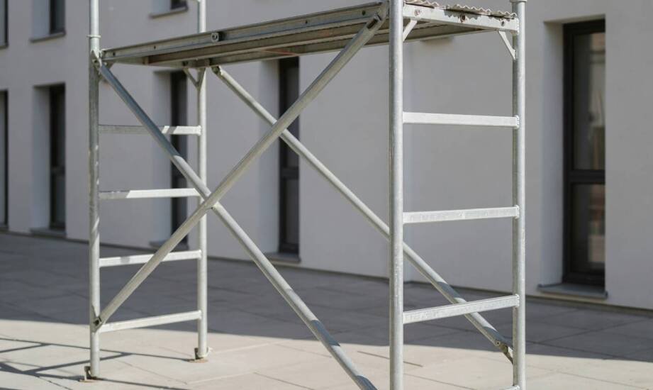 Co naprawdę decyduje o trwałości i bezpieczeństwie aluminiowego rusztowania po latach używania