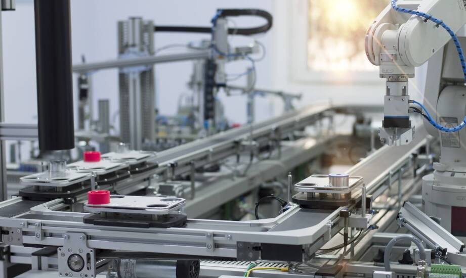 Budowa maszyny produkcyjnej z automatyką — decyzje, które przesądzają o uruchomieniu bez przestojów