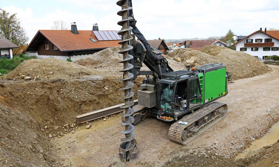 Odwiert pod gruntową pompę ciepła — od geologii działki po formalności i zakres prac