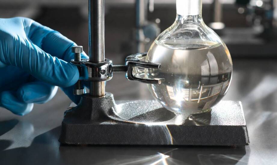 Dlaczego podstawowe narzędzia laboratoryjne decydują o precyzji i bezpieczeństwie pracy