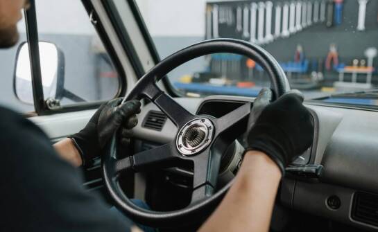 Jak sprawdzić kompatybilność kierownicy z VW LT 35 przed zakupem używanej części
