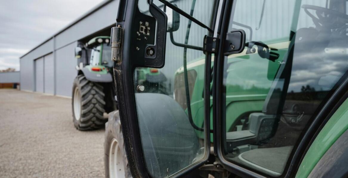 Jakie elementy kabiny Fendt 936 zużywają się w codziennej pracy i co to zmienia