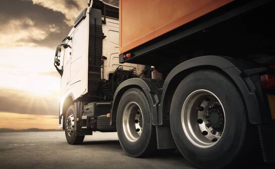 Wie wählt man die richtigen Fußmatten für die Lkw-Kabine aus?