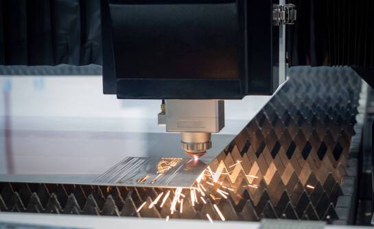 Dlaczego jakość krawędzi po cięciu laserowym decyduje o kolejnych etapach produkcji