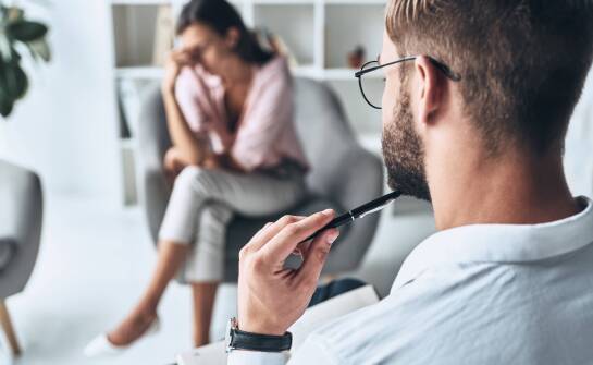Zdalna terapia EMDR po traumie — jak przebiega przygotowanie, sesja i czas między spotkaniami