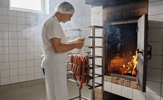 Jak łączyć rzemieślnicze receptury z unijnymi normami w lokalnym przetwórstwie mięsa