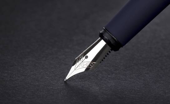Dlaczego stalówka decyduje o charakterze pisma i komforcie codziennego notowania