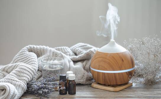 Dlaczego różne typy dyfuzorów inaczej rozprowadzają aromat i wpływają na codzienne użycie