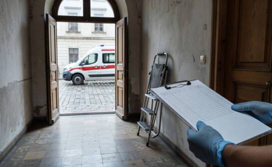 Formalności i przebieg kwalifikacji pacjenta do przewozu sanitarnego w rejonie kłodzkim