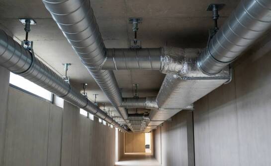 Jakie parametry kanałów wentylacyjnych przesądzają o zgodności z projektem instalacji HVAC i PPOŻ