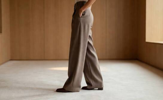 Wideleg, tapered czy straight — jak fasony spodni Luisa Cerano zmieniają proporcje sylwetki