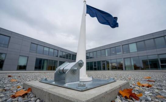 Ile naprawdę kosztuje ośmiometrowy maszt w całym cyklu użytkowania