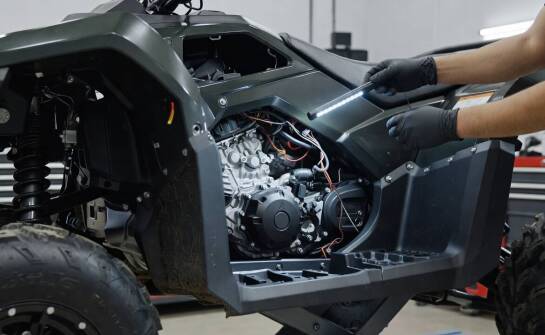 Co quady CF Moto dziedziczą po motocyklowej platformie marki i jak wpływa to na serwis